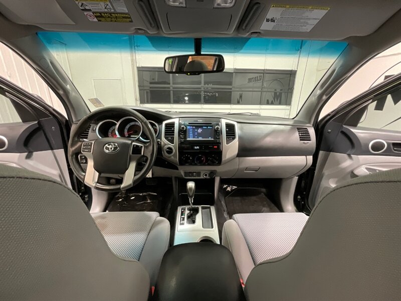 2013 Toyota Tacoma V6 Double Cab 4X4 / TRD OFF ROAD / REAR DIFF LOCK  / LOCAL OREGON TRUCK / ZERO RUST / Backup Camera / Sunroof - Photo 39 - Gladstone, OR 97027