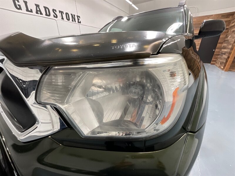 2013 Toyota Tacoma V6 Double Cab 4X4 / TRD OFF ROAD / REAR DIFF LOCK  / LOCAL OREGON TRUCK / ZERO RUST / Backup Camera / Sunroof - Photo 26 - Gladstone, OR 97027