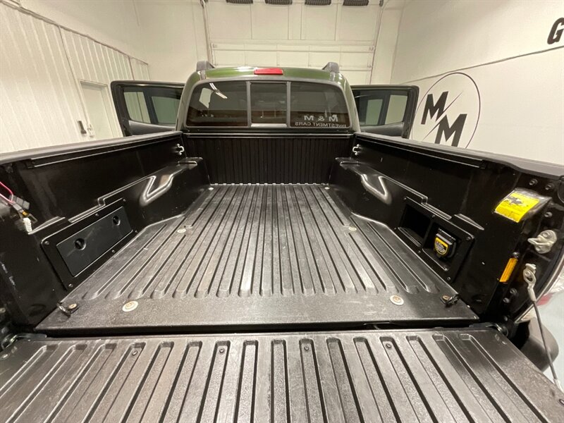2013 Toyota Tacoma V6 Double Cab 4X4 / TRD OFF ROAD / REAR DIFF LOCK  / LOCAL OREGON TRUCK / ZERO RUST / Backup Camera / Sunroof - Photo 42 - Gladstone, OR 97027