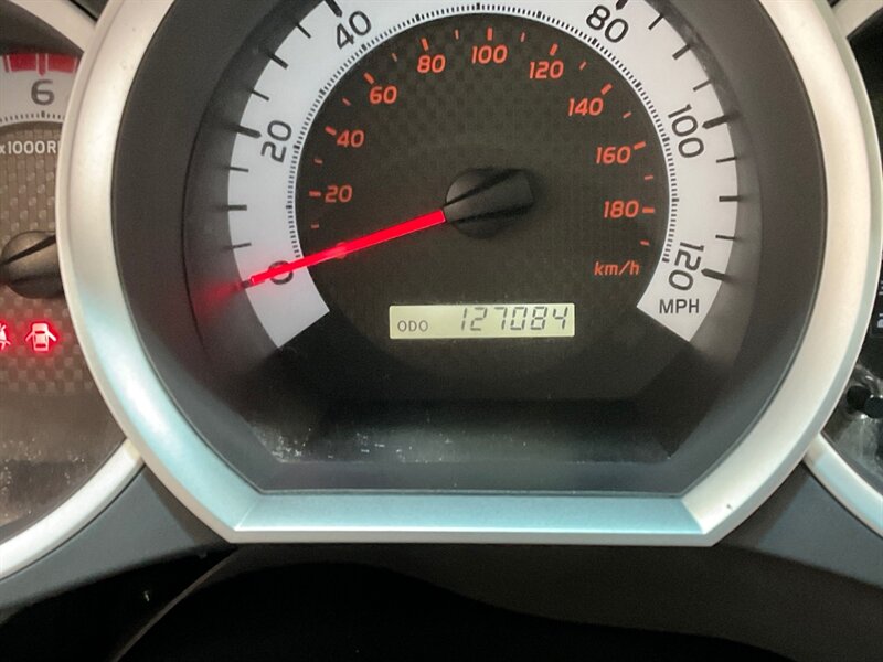 2013 Toyota Tacoma V6 Double Cab 4X4 / TRD OFF ROAD / REAR DIFF LOCK  / LOCAL OREGON TRUCK / ZERO RUST / Backup Camera / Sunroof - Photo 50 - Gladstone, OR 97027