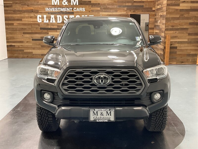 2021 Toyota Tacoma TRD Off-Road 4X4 / Crawl Control/1-OWNER/48K MILES  / NO RUST / CLEAN - Photo 6 - Gladstone, OR 97027