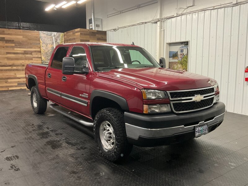 2006 Chevrolet Silverado 2500 LT Crew Cab 4X4 / 6.6L DURAMAX DIESEL /126,000 MIL  LOCAL OREGON TRUCK / RUST FREE / NEW TIRES / SHARP & CLEAN!! - Photo 2 - Gladstone, OR 97027