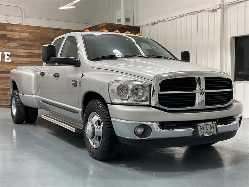 2007 Dodge Ram 3500 SLT BIG HORN 2WD / 5.9L DIESEL / DUALLY /6-SPEED  / LONG BED / BRAND NEW SET OF TIRES / BRAND NEW CLUTCH / ZERO RUST / ONLY 97,000 MILES - Photo 2 - Gladstone, OR 97027