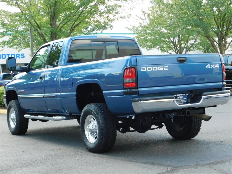 2002 Dodge Ram 2500 Quad Cab 4X4 / 5.9 L CUMMINS TURBO DIESEL   - Photo 7 - Portland, OR 97217