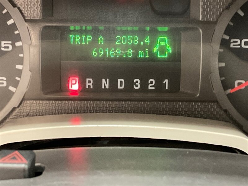 2008 Ford F-250 4x4 / Utility Bed / XL / 5.4L V8 / 69K MILES / ZERO RUST / Towing Pkg / Utility Bed - Photo 48 - Gladstone, OR 97027