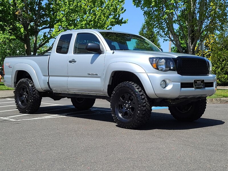 2007 Toyota Tacoma 4X4 / V6 4.0L / TRD OFF ROAD / REAR DIFF LOCK /  / 6 SPEED MANUAL / LIFTED !!! - Photo 56 - Portland, OR 97217