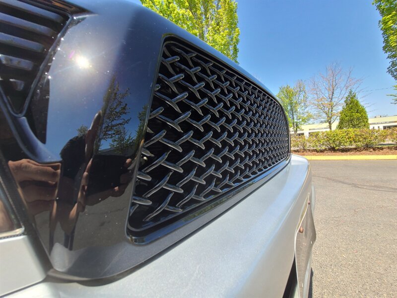 2007 Toyota Tacoma 4X4 / V6 4.0L / TRD OFF ROAD / REAR DIFF LOCK /  / 6 SPEED MANUAL / LIFTED !!! - Photo 50 - Portland, OR 97217