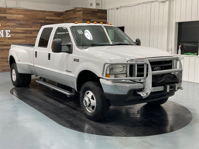 2004 Ford F-350 Lariat 4X4 / 6.0L DIESEL / BULLET PROOF / 84K MILE  / DUALLY - Photo 2 - Gladstone, OR 97027