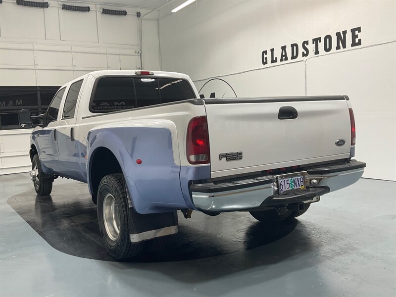 2000 Ford F-350 Lariat 4X4 / 7.3L DIESEL / DUALLY / 6-SPEED MANUAL  / RUST FREE / 118K MILES - Photo 8 - Gladstone, OR 97027