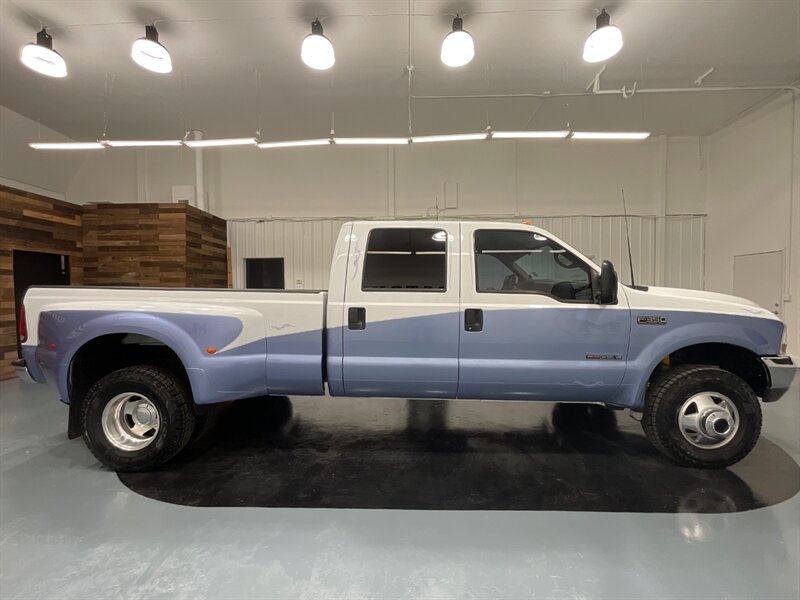 2000 Ford F-350 Lariat 4X4 / 7.3L DIESEL / DUALLY / 6-SPEED MANUAL  / RUST FREE / 118K MILES - Photo 4 - Gladstone, OR 97027