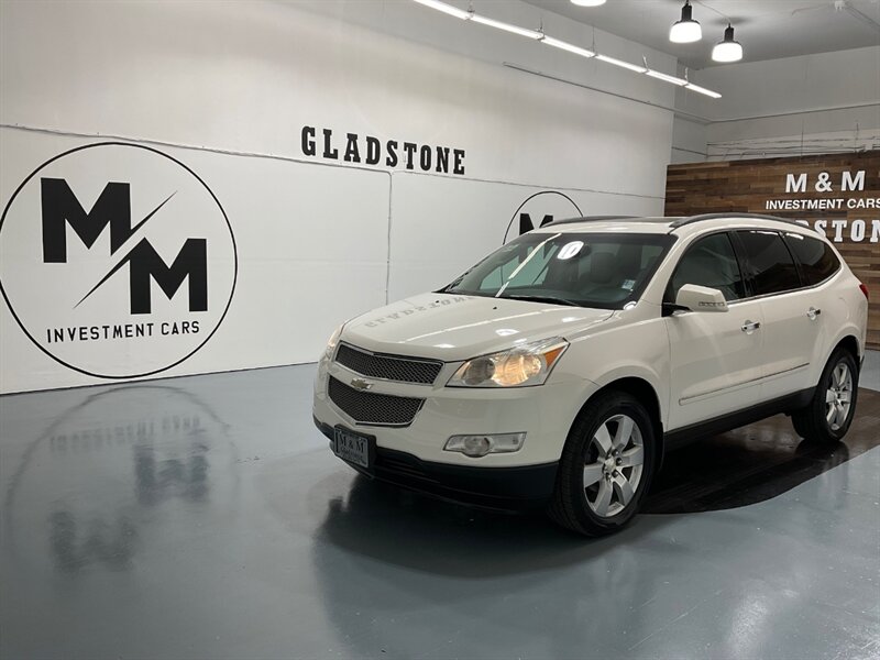 2010 Chevrolet Traverse LTZ Sport Utility AWD / V6 / 3RD ROW SEAT /Leather  / Dual Sunroof / Excel Cond - Photo 57 - Gladstone, OR 97027