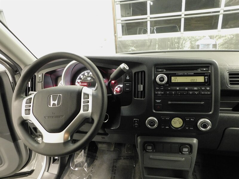 2007 Honda Ridgeline RTS Pickup 4WD / 3.5   - Photo 20 - Gladstone, OR 97027