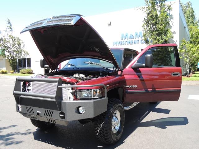 2001 Dodge Ram 2500 4X4 / 5.9 CUMMINS DIESEL / 6 SPEED MANUAL / LIFTED   - Photo 13 - Portland, OR 97217