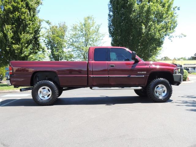 2001 Dodge Ram 2500 4X4 / 5.9 CUMMINS DIESEL / 6 SPEED MANUAL / LIFTED   - Photo 4 - Portland, OR 97217