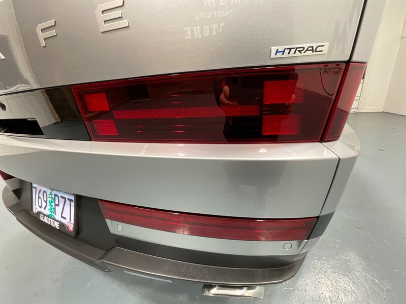 2024 Hyundai Santa Fe Limited AWD / 3RD ROW SEAT / ONLY 7,000 MILES  / 1-OWNER LOCAL / DUAL MOONROOF / LOADED / GREAT PRICE - Photo 29 - Gladstone, OR 97027