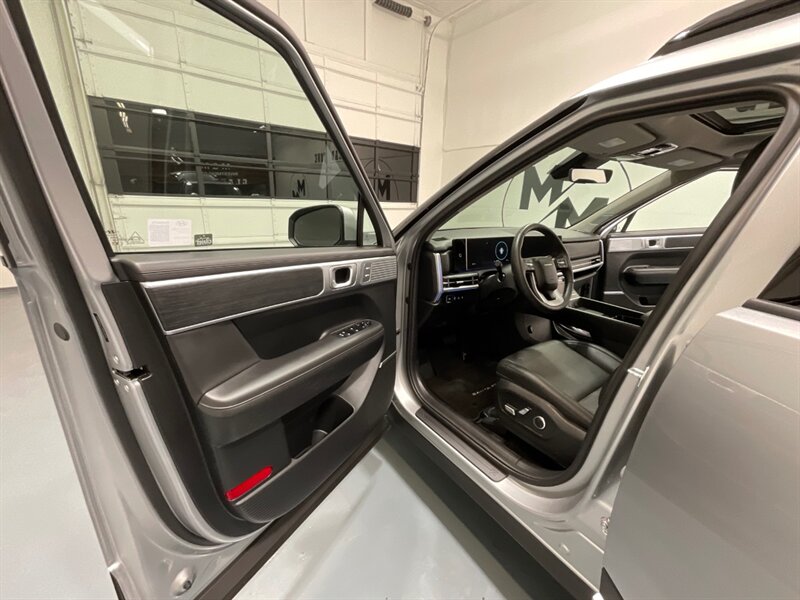 2024 Hyundai Santa Fe Limited AWD / 3RD ROW SEAT / ONLY 7,000 MILES  / 1-OWNER LOCAL / DUAL MOONROOF / LOADED / GREAT PRICE - Photo 31 - Gladstone, OR 97027