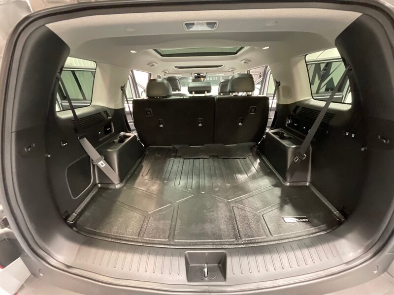 2024 Hyundai Santa Fe Limited AWD / 3RD ROW SEAT / ONLY 7,000 MILES  / 1-OWNER LOCAL / DUAL MOONROOF / LOADED / GREAT PRICE - Photo 22 - Gladstone, OR 97027