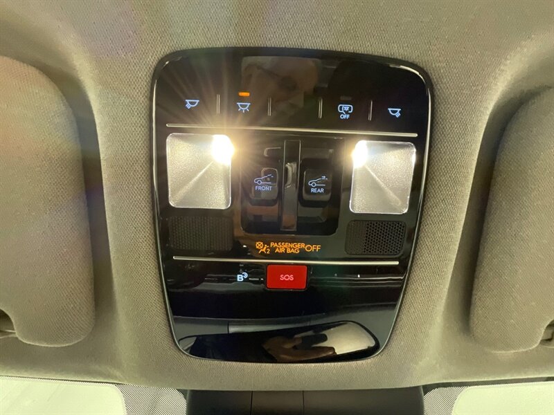 2024 Hyundai Santa Fe Limited AWD / 3RD ROW SEAT / ONLY 7,000 MILES  / 1-OWNER LOCAL / DUAL MOONROOF / LOADED / GREAT PRICE - Photo 51 - Gladstone, OR 97027
