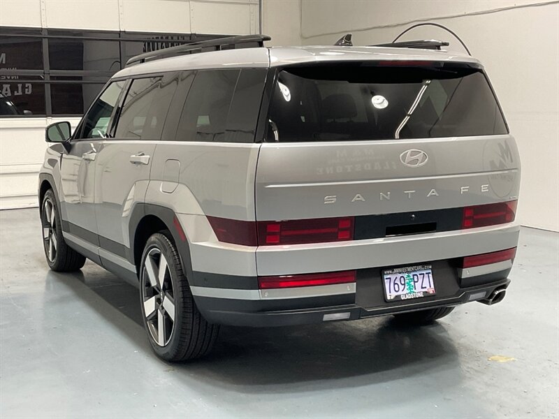 2024 Hyundai Santa Fe Limited AWD / 3RD ROW SEAT / ONLY 7,000 MILES  / 1-OWNER LOCAL / DUAL MOONROOF / LOADED / GREAT PRICE - Photo 8 - Gladstone, OR 97027