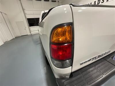2000 Toyota Tundra SR5 4X4 / 4.7L V8 / LOCAL TRUCK w. ZERO RUST  / Towing Pkg / Extended Cab - Photo 29 - Gladstone, OR 97027