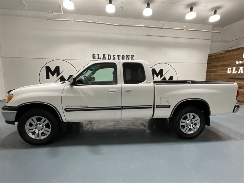 2000 Toyota Tundra SR5 4X4 / 4.7L V8 / LOCAL TRUCK w. ZERO RUST  / Towing Pkg / Extended Cab - Photo 3 - Gladstone, OR 97027