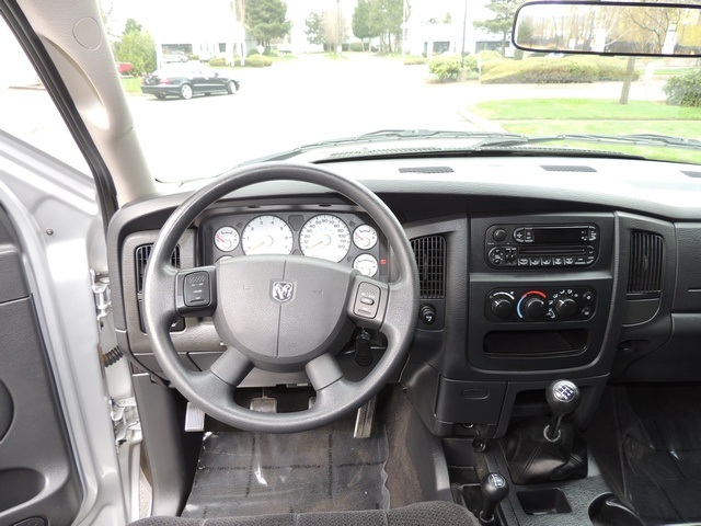 2004 Dodge Ram 1500 SLT / 4X4 / Quad Cab / 5 Speed Manual / 93k miles   - Photo 25 - Portland, OR 97217