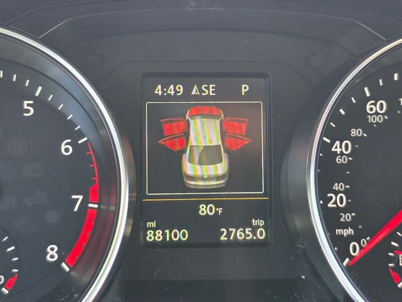 2017 Volkswagen Jetta 2.0T GLI / ROTIFORM WHEELS / PADDLE SHIFTS / 2ND SET OF OEM WHEELS + TIRES - Photo 24 - Portland, OR 97217