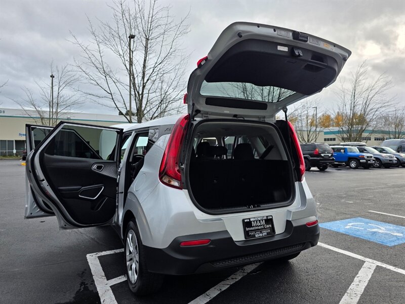 2020 Kia Soul WAGON Apple CarPlay & Android Auto NEW LOCAL TRADE 4-CYL 2.0L Back-Up CAM / Excellent Condition - Photo 27 - Portland, OR 97217