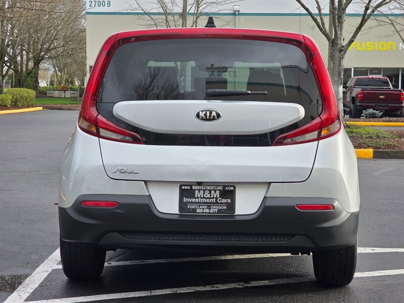 2020 Kia Soul WAGON Apple CarPlay & Android Auto NEW LOCAL TRADE 4-CYL 2.0L Back-Up CAM / Excellent Condition - Photo 6 - Portland, OR 97217