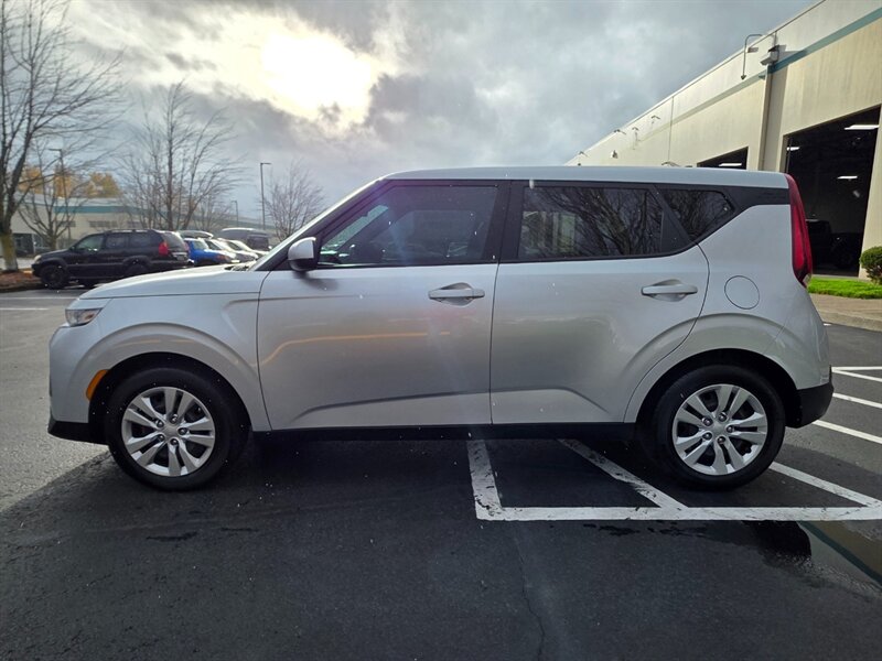 2020 Kia Soul WAGON Apple CarPlay & Android Auto NEW LOCAL TRADE 4-CYL 2.0L Back-Up CAM / Excellent Condition - Photo 3 - Portland, OR 97217