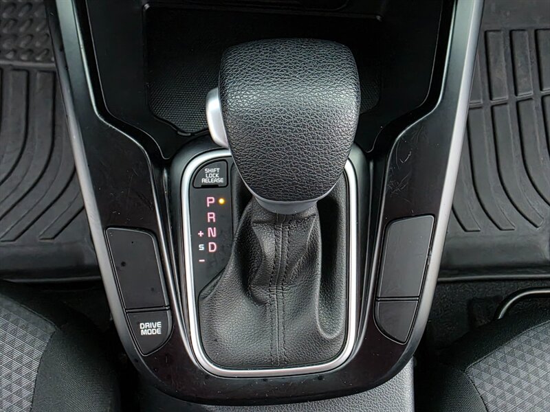 2020 Kia Soul WAGON Apple CarPlay & Android Auto NEW LOCAL TRADE 4-CYL 2.0L Back-Up CAM / Excellent Condition - Photo 39 - Portland, OR 97217