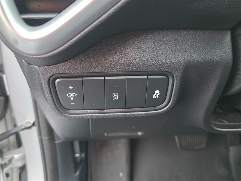 2020 Kia Soul WAGON Apple CarPlay & Android Auto NEW LOCAL TRADE 4-CYL 2.0L Back-Up CAM / Excellent Condition - Photo 20 - Portland, OR 97217