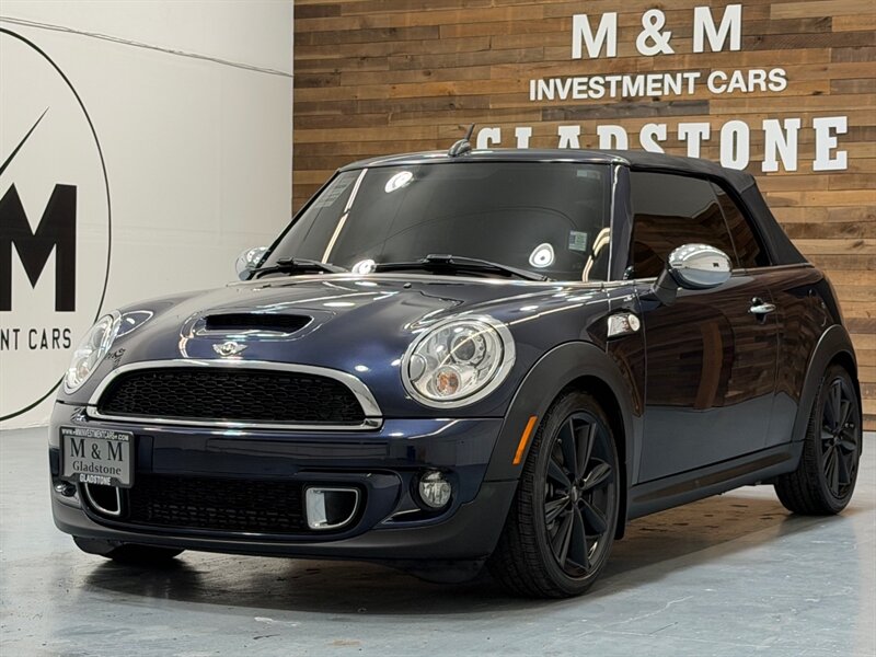 2014 MINI Convertible Cooper S Convertible Leather Seats /ONLY 36K MILES  /Sport Pkg / Leather Heated Seats - Photo 1 - Gladstone, OR 97027