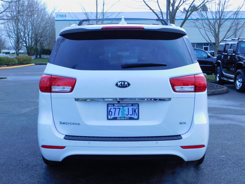 2016 Kia Sedona SX MiniVan FULLY LOADED / 1-OWNER / NEW TIRES