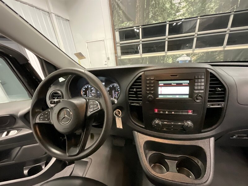 2017 Mercedes-Benz Metris Passenger Minivan / Leather / 3RD SEAT/48,000 MILE  1-OWNER LOCAL OREGON VAN / Backup Camera - Photo 20 - Gladstone, OR 97027