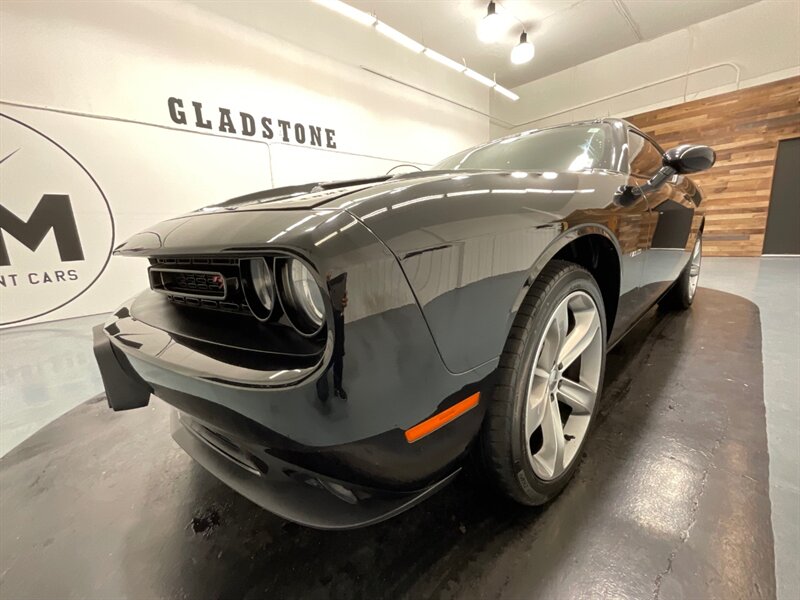 2015 Dodge Challenger R/T Coupe / 5.7L V8 HEMI / 6-SPEED / 56K MILES   - Photo 29 - Gladstone, OR 97027