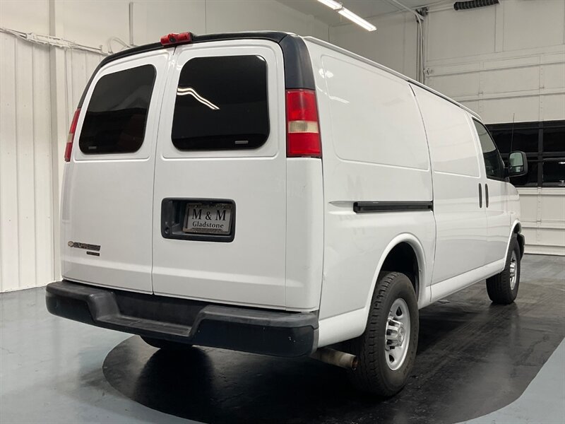 2014 Chevrolet Express Cargo Van 2500 / 4.8L V8 / 1-OWNER / Excel Cond  / SUPER CLEAN CARGO VAN - Photo 9 - Gladstone, OR 97027