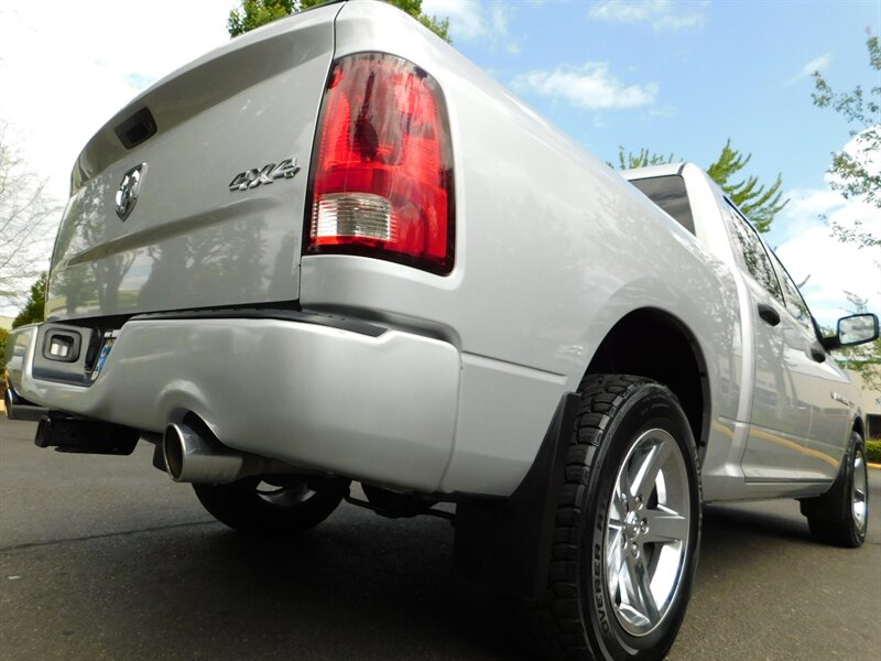 2012 RAM 1500 ST Crew Cab 4X4 5.7L HEMI / Dual Exhaust / CLEAN   - Photo 12 - Portland, OR 97217