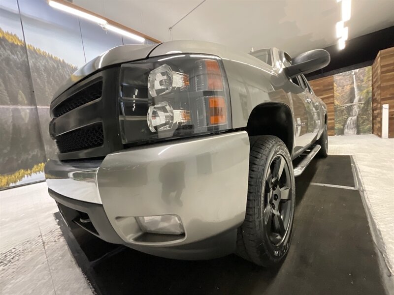 2008 Chevrolet Silverado 1500 LT Crew Cab RWD / 5.3L V8 / Leather / 167K MILES  / BRAND NEW TIRES / Excel Cond - Photo 50 - Gladstone, OR 97027