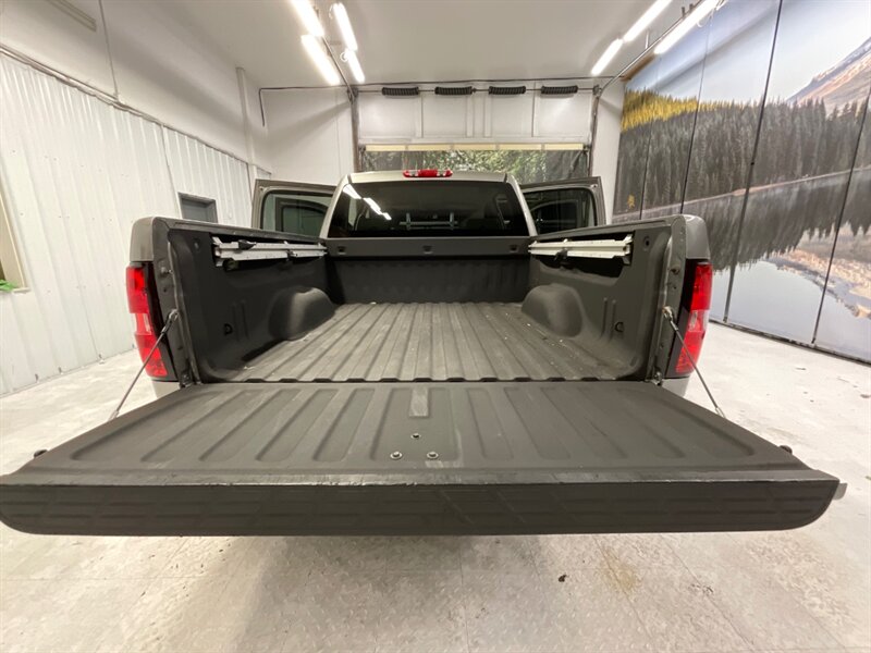 2008 Chevrolet Silverado 1500 LT Crew Cab RWD / 5.3L V8 / Leather / 167K MILES  / BRAND NEW TIRES / Excel Cond - Photo 22 - Gladstone, OR 97027