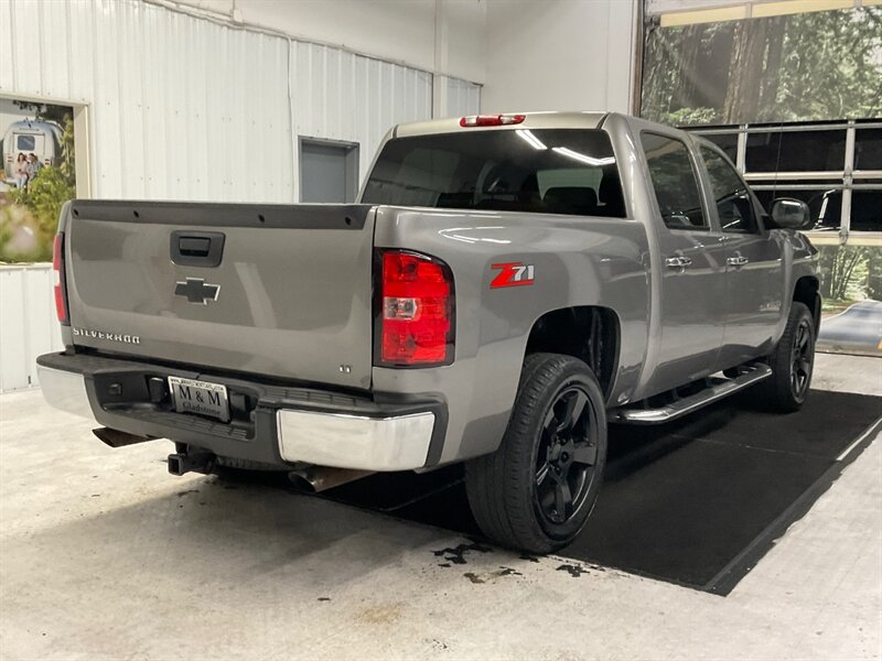 2008 Chevrolet Silverado 1500 LT Crew Cab RWD / 5.3L V8 / Leather / 167K MILES  / BRAND NEW TIRES / Excel Cond - Photo 8 - Gladstone, OR 97027