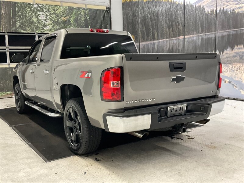 2008 Chevrolet Silverado 1500 LT Crew Cab RWD / 5.3L V8 / Leather / 167K MILES  / BRAND NEW TIRES / Excel Cond - Photo 7 - Gladstone, OR 97027