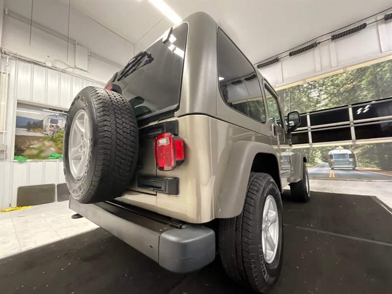 2005 Jeep Wrangler X Sport Utility 4X4 /4.0L 6Cyl/HARD TOP / 70K MILE  / LOCAL SUV / RUST FREE - Photo 23 - Gladstone, OR 97027