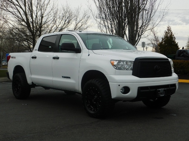 2012 Toyota Tundra Limited / Crew Cab / TRD Off Rd / 4X4 / LIFTED