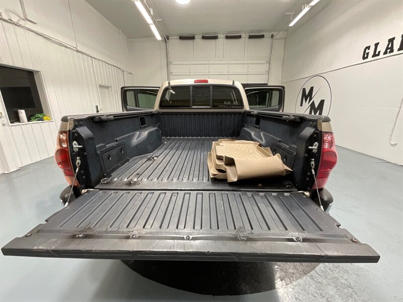 2008 Toyota Tacoma V6  / ZERO RUST - Photo 10 - Gladstone, OR 97027