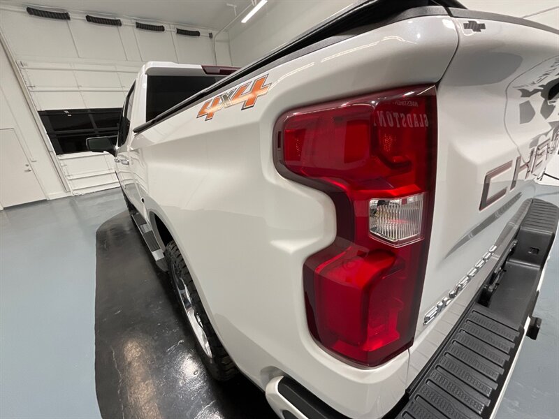 2019 Chevrolet Silverado 1500 High Country Crew Cab 4X4 /5.3L V8 Ecotec/48K MILE  / LOCAL RUST FREE / Excel Cond - Photo 26 - Gladstone, OR 97027