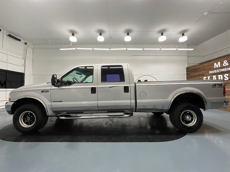 2001 Ford F-350 XLT Crew Cab 4X4 / 7.3L DIESEL / LOW MILES  / NO RUST - Photo 3 - Gladstone, OR 97027