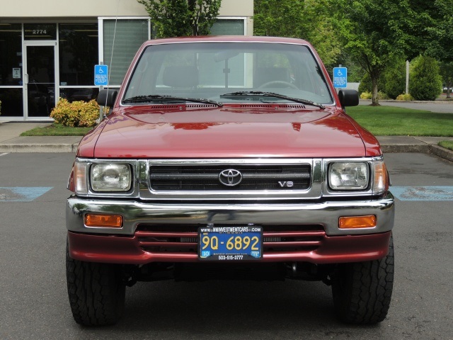 1993 Toyota Pickup Deluxe V6 5 Speed Manual 4x4