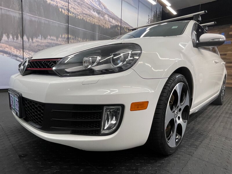 2012 Volkswagen GTI GTI Hatchback / Sunr   - Photo 9 - Gladstone, OR 97027