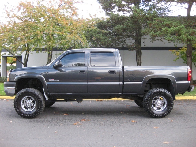 2004 Chevrolet Silverado 2500 LS/4WD/ Duramax turbo Diesel/LIFTED   - Photo 2 - Portland, OR 97217